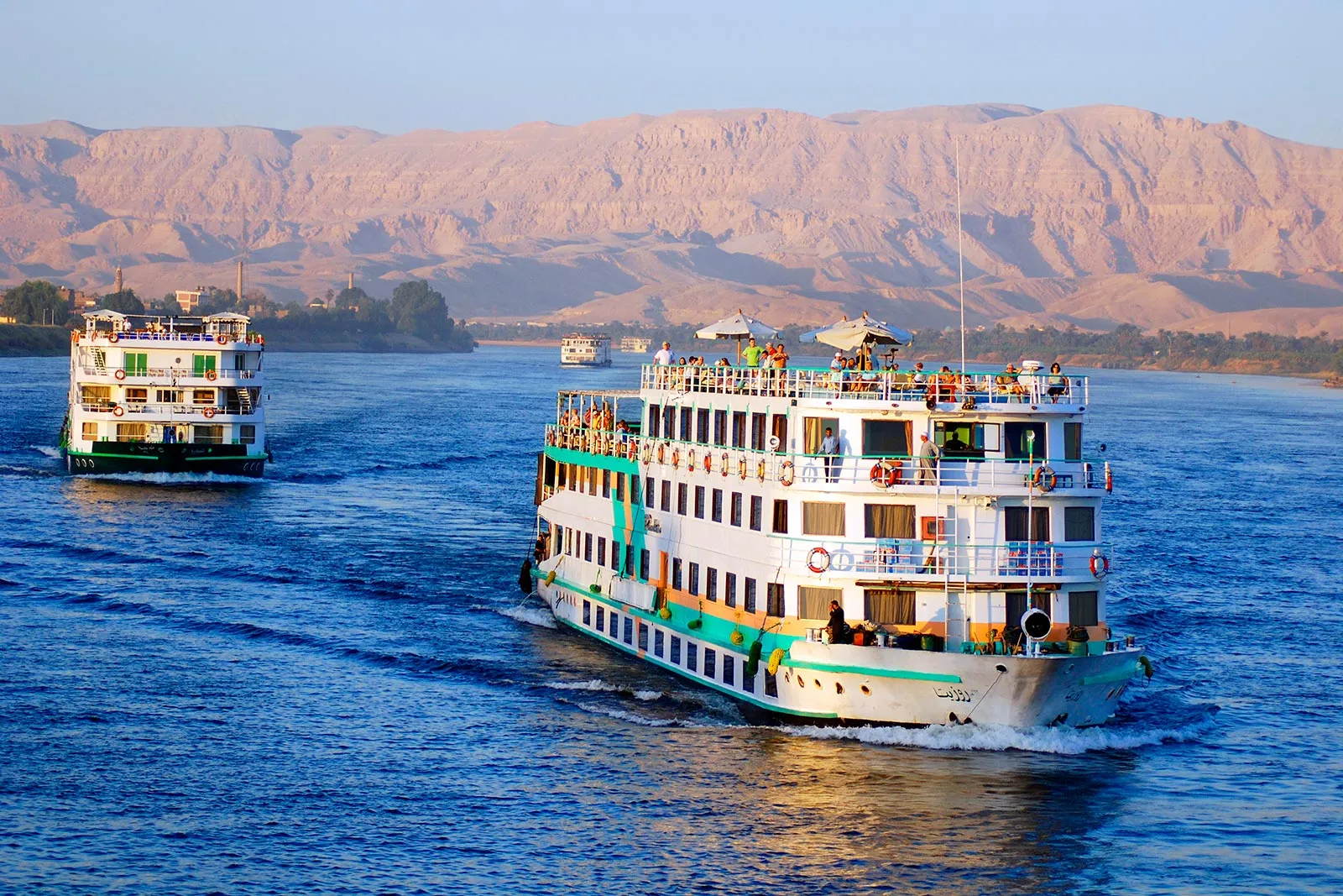 Nile River Cruise Luxor to Aswan from Hurghada